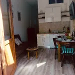 Ninic Apartman *