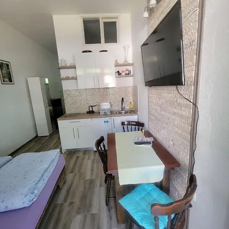 Ninic Apartment